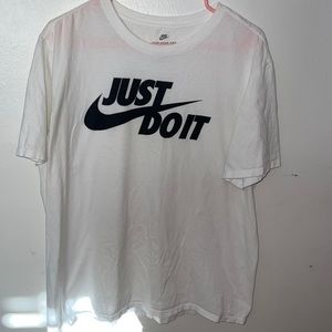 Nike “Just do it “ Shirt Men’s (XL)